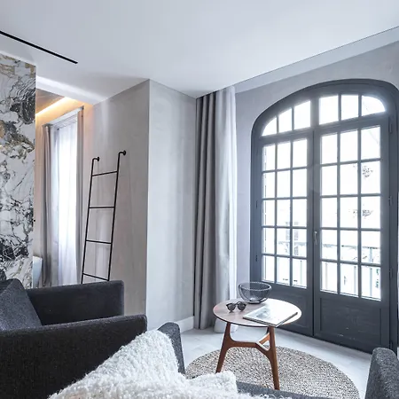 Le Dortoir Boutique Suites Hotel 2*