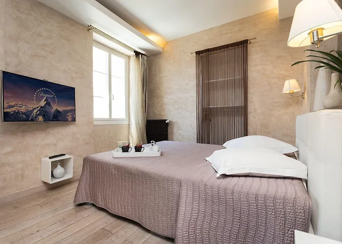 Le Dortoir Boutique Suites 4* Nice