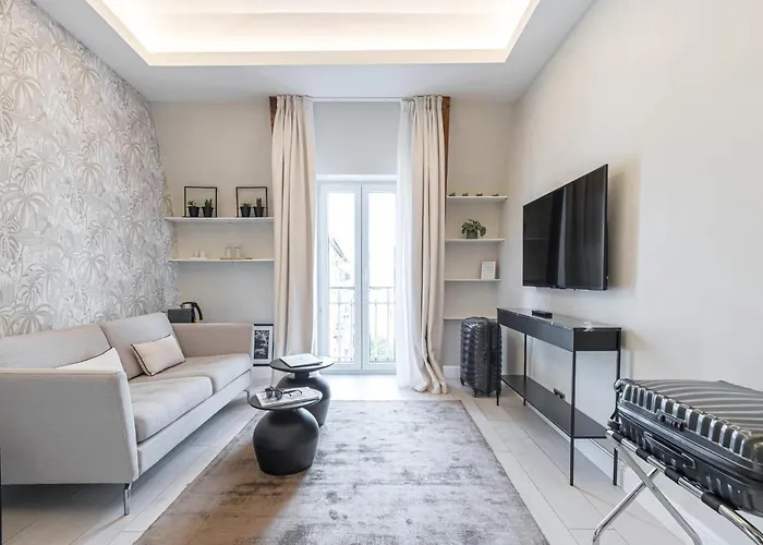 Le Dortoir Boutique Suites Hotel 4*